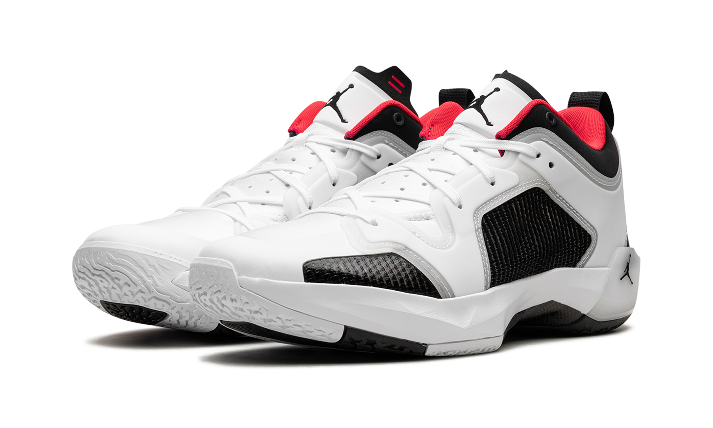 Air Jordan 37 Low Siren Red DQ4122 100