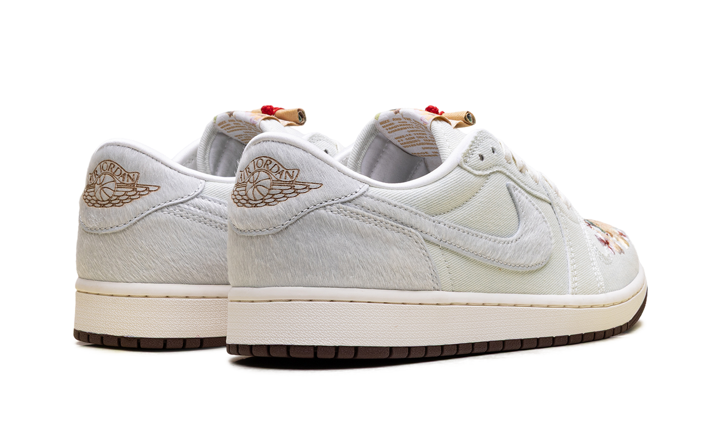 Air Jordan 1 Low Football Grey IQ1108 011