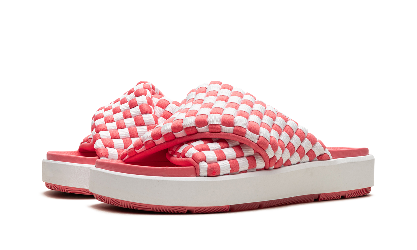 JORDAN SOPHIA SLIDES WMNS SEA CORAL SAIL DO8863 800