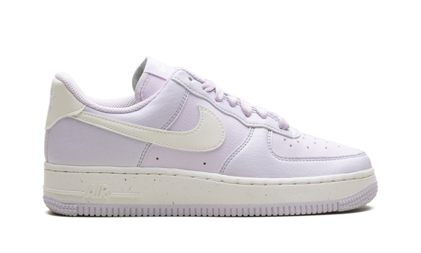 Nike AIR FORCE 1 '07 NEXT NATURE WMNS Barely Grape DV3808 500