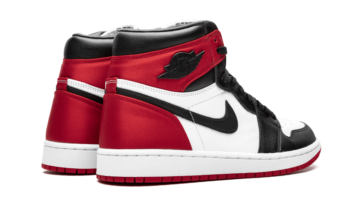 AIR JORDAN 1 HIGH OG WMNS Satin Black Toe CD0461 016