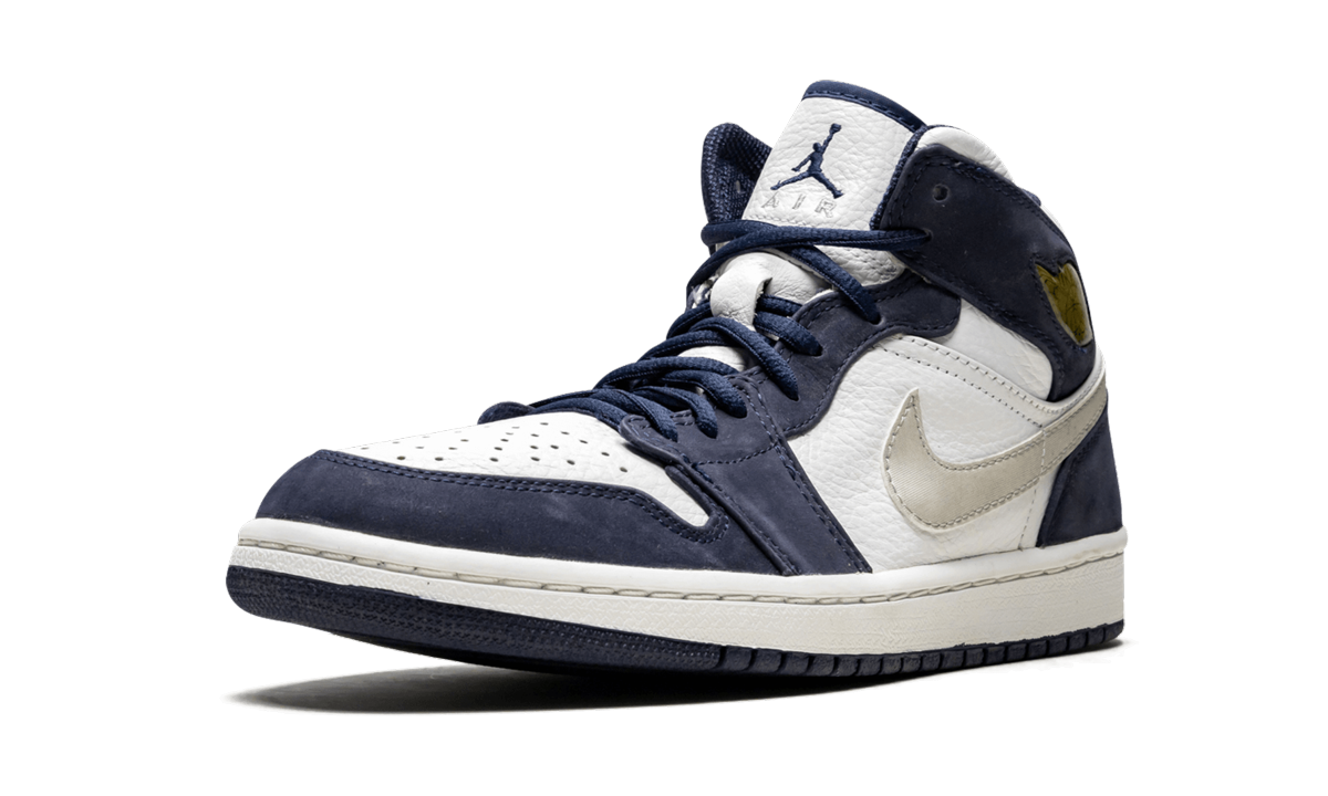 Air Jordan 1 Retro + 136065 101