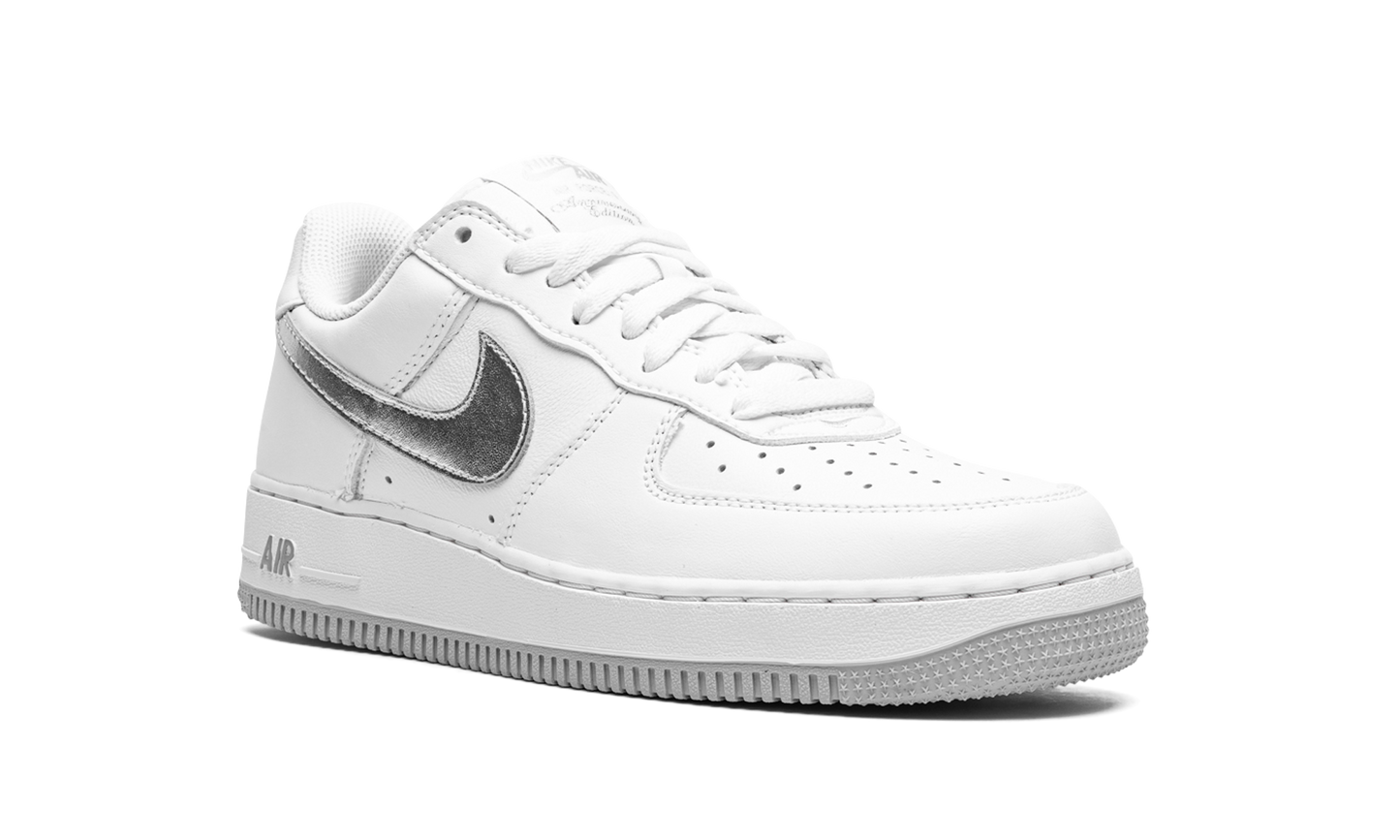 Nike Air Force 1 Low "Silver Swoosh" DZ6755 100