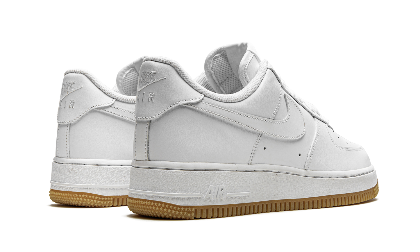 Nike Air Force 1 Low '07 "White / Gum" DJ2739 100