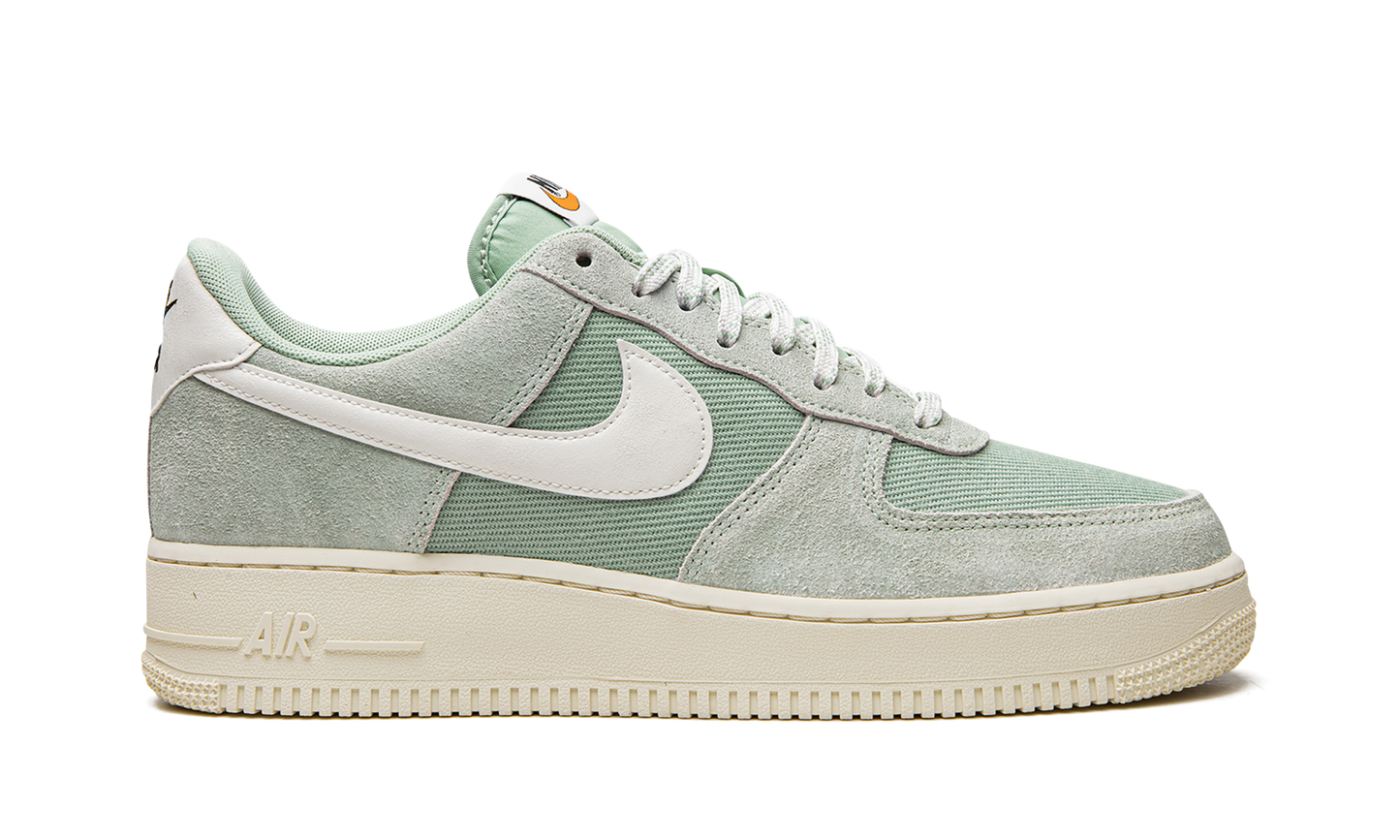 Nike Air Force 1 "Certified Fresh" DO9801 300