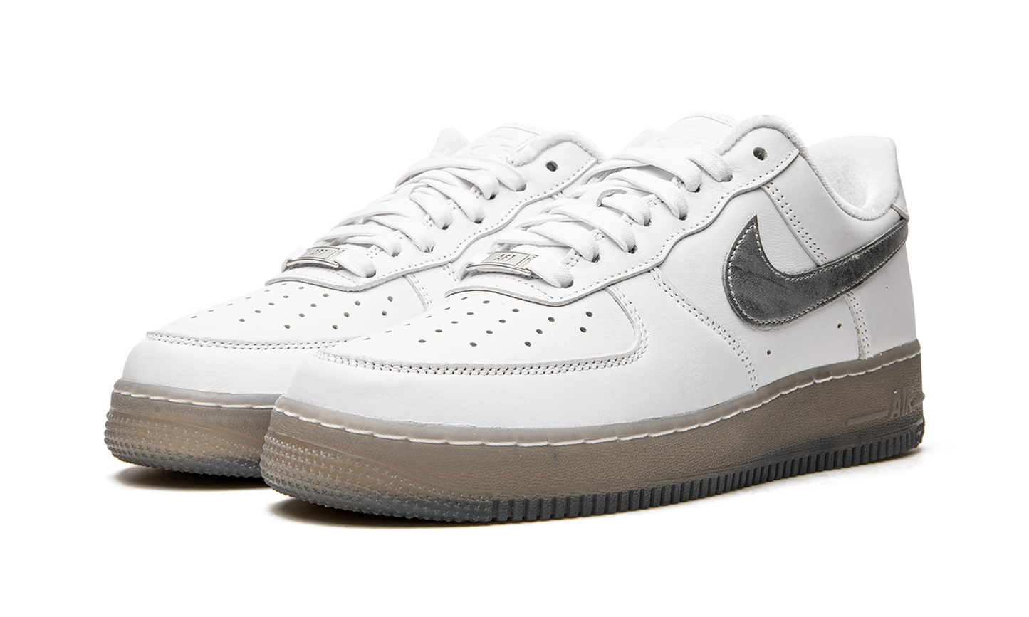 Nike Air Force 1 "White / Metallic Silver" DX3945 100