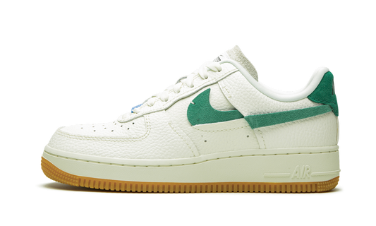 Nike AIR FORCE 1 '07 LXX MNS WMNS BV0740 100