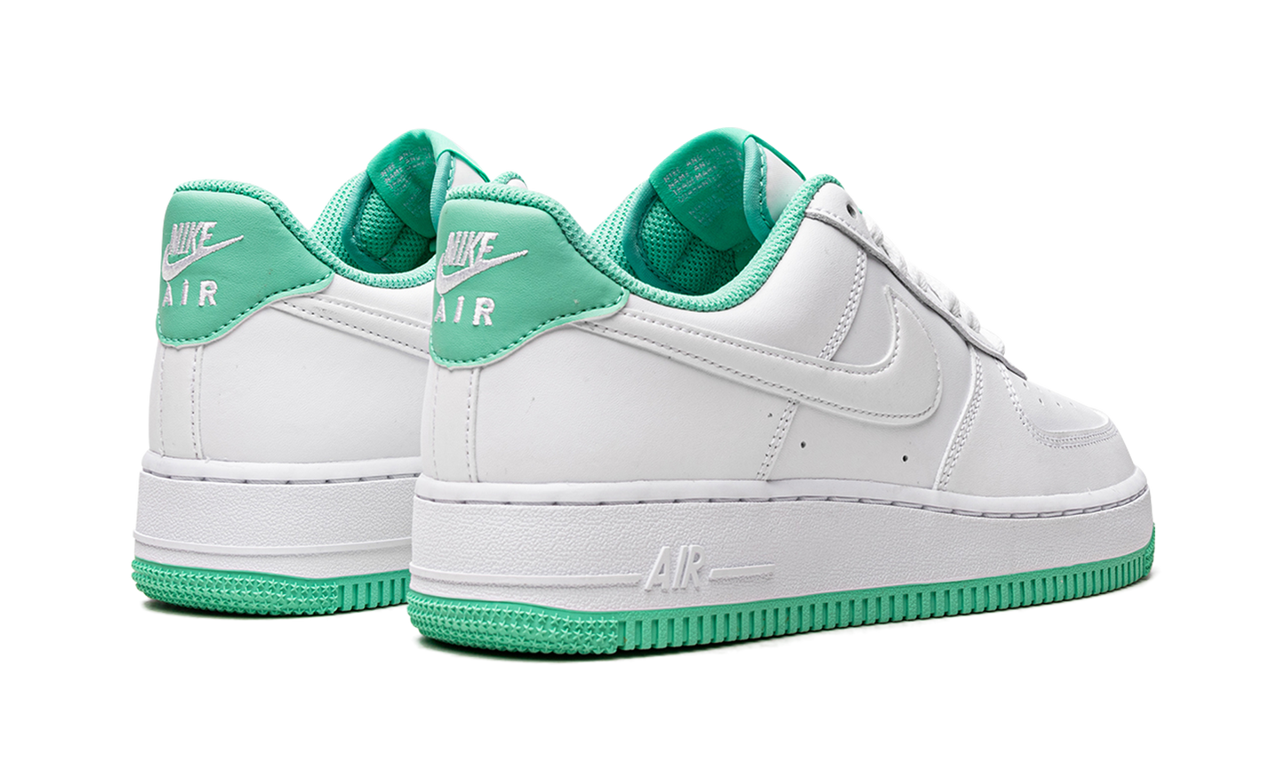 Nike Air Force 1 Low "Mint" DH7561 107
