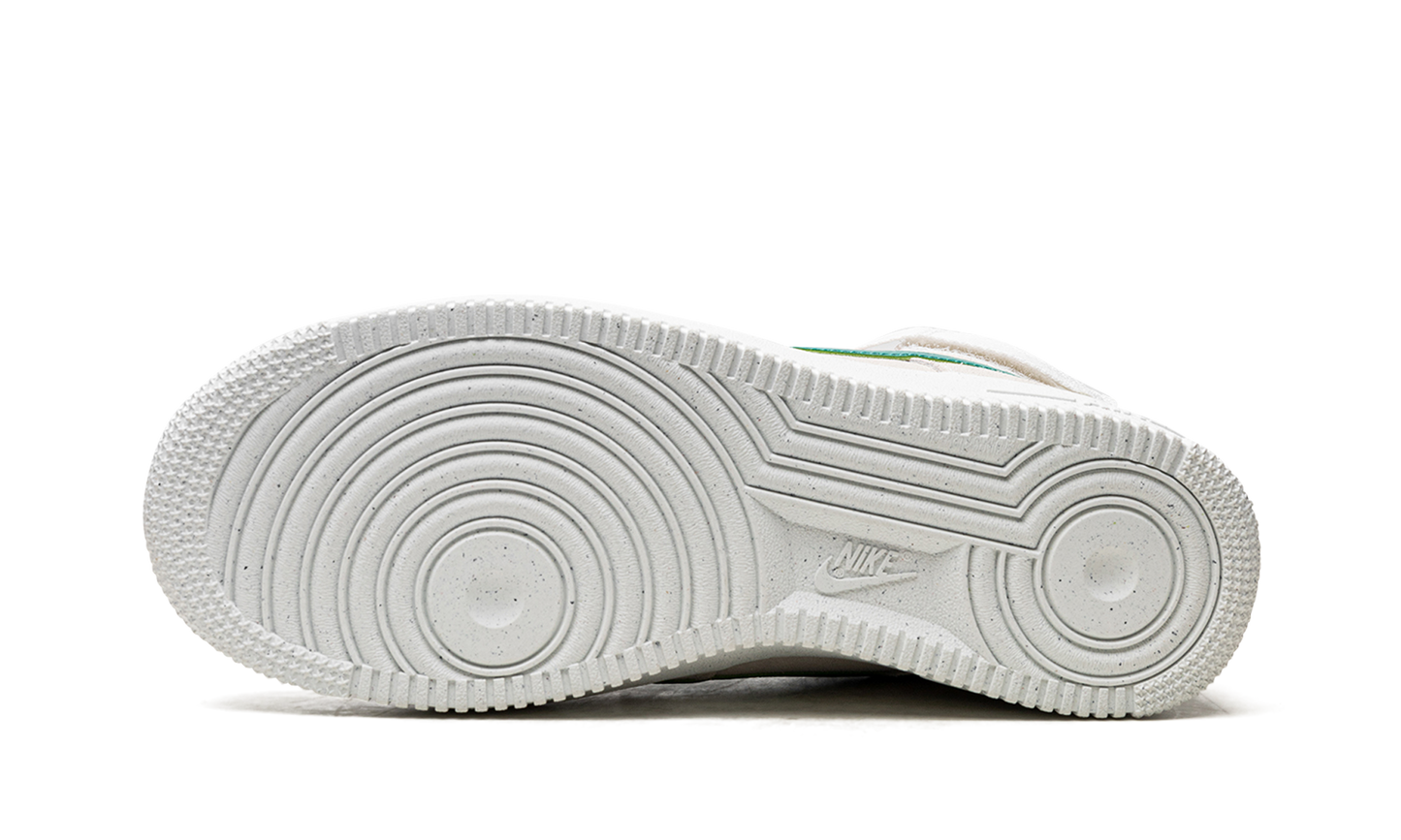 Nike AIR FORCE 1 SE MNS WMNS DO9460 100