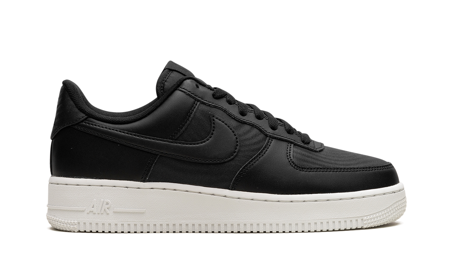 Nike Air Force 1 Low "Black - Nylon" FB2048 001