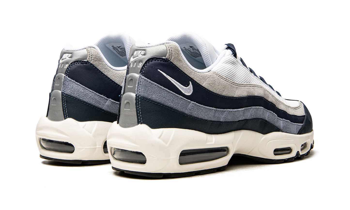 Nike Air Max 95 "Midnight Navy" DC9412 400