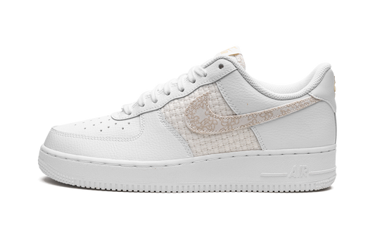 Nike AIR FORCE 1 '07 SE MNS WMNS Flower Swoosh DO9458 100