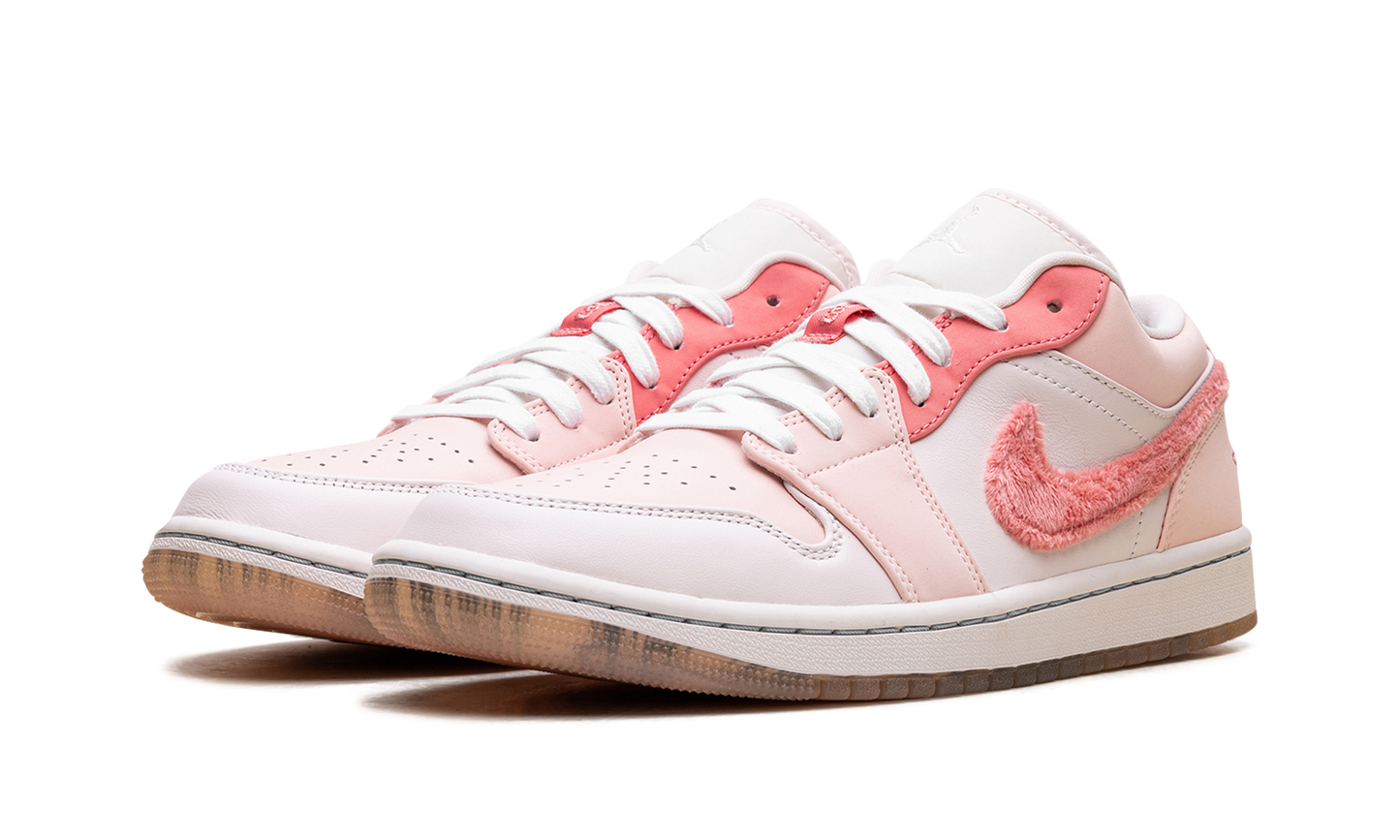 Jordan 1 Low SE WMNS Mighty Swooshers Pink DM5443 666