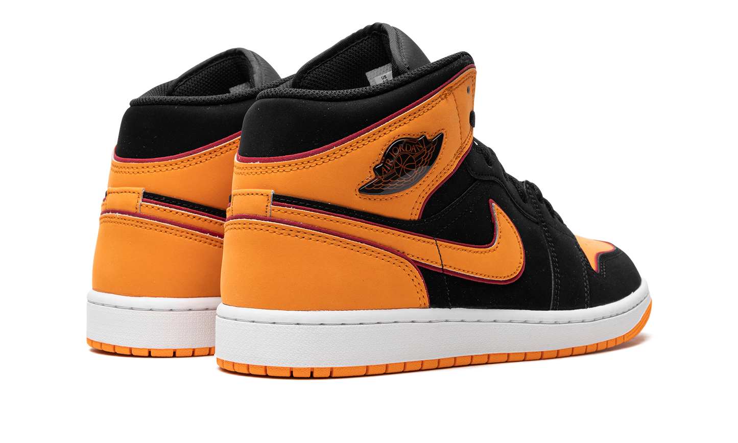 Air Jordan 1 Mid Vivid Orange FJ4923 008