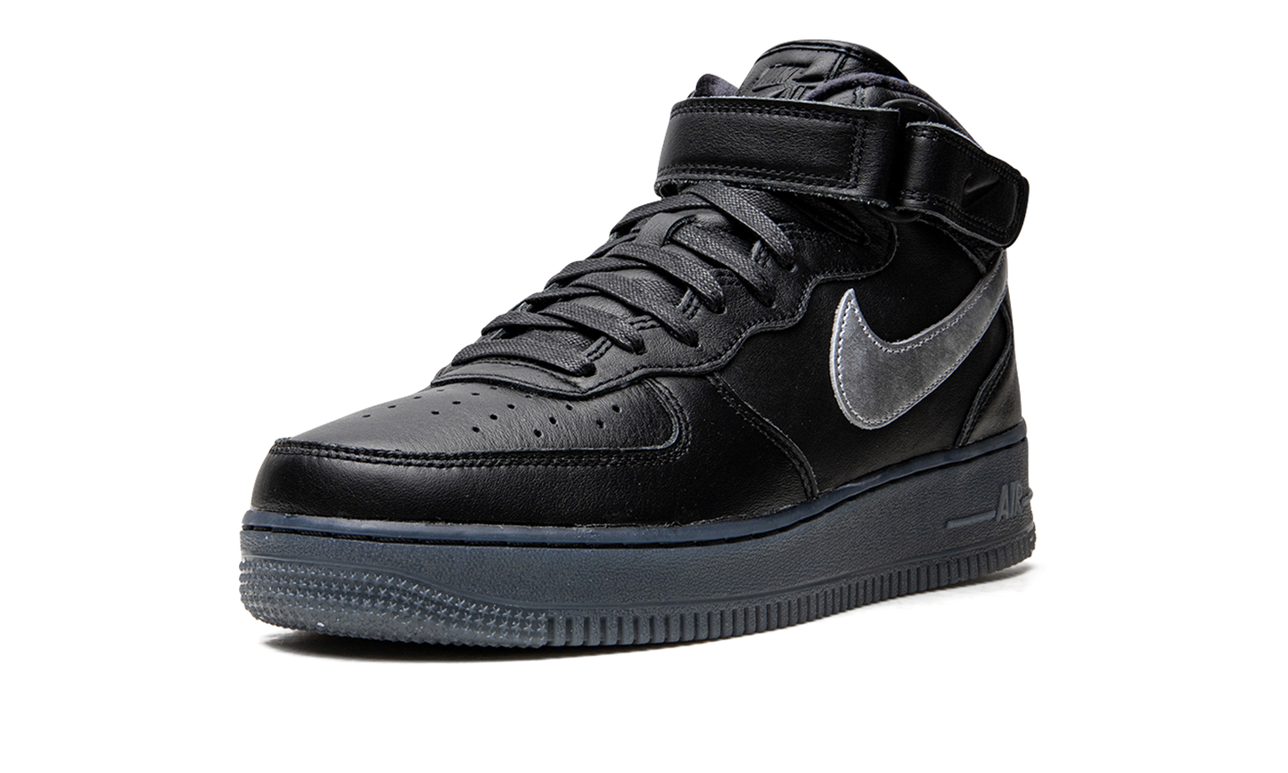 Nike Air Force 1 Mid "Black / Metallic Silver" DX3061 001