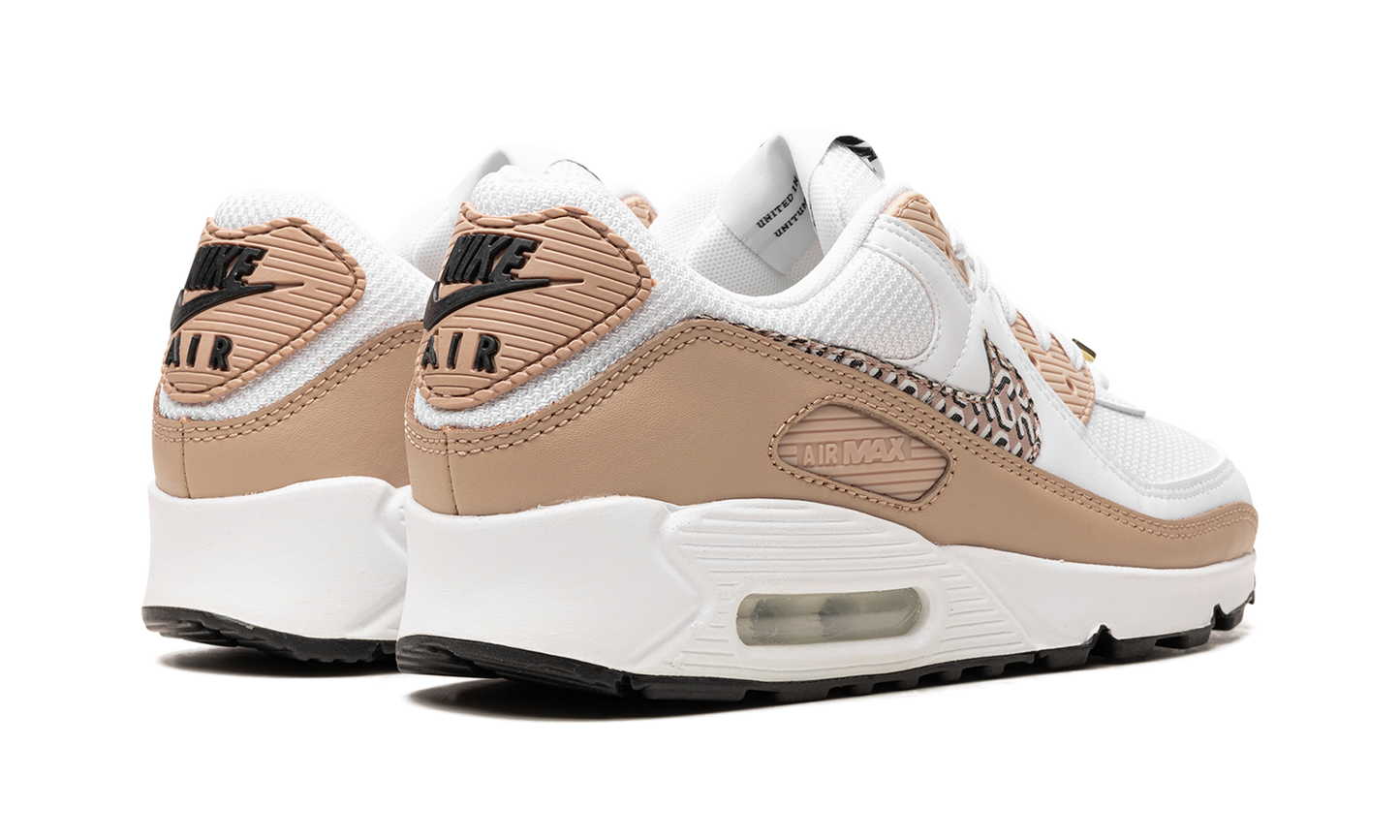 Nike AIR MAX 90 WMNS "United In Victory" FB2617 100