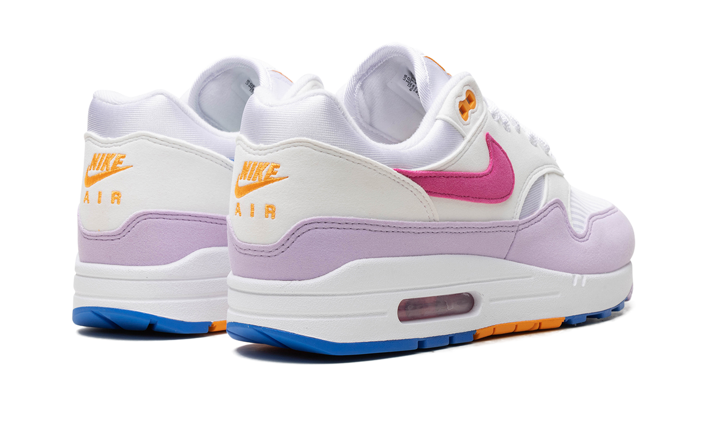 Nike Air Max 1 '87 WMNS "Mismatched Swoosh" HF5071 100
