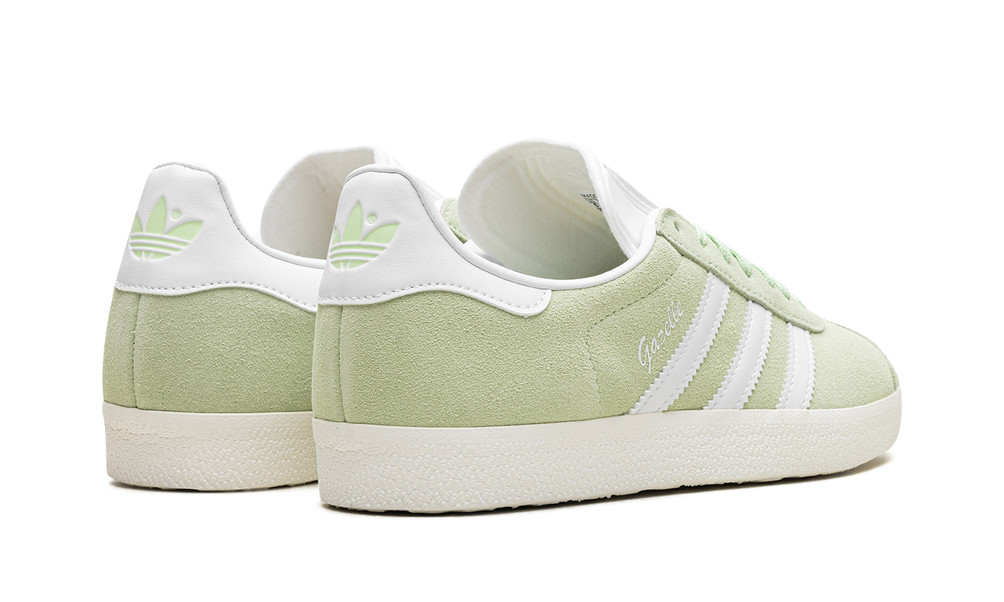Adidas Gazelle WMNS "Semi Green Spark" IE0442