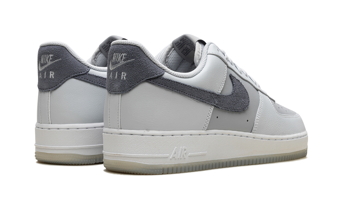 Nike Air Force 1 '07 LV8 "Pure Platinum / Light Carbon" FJ4170 001