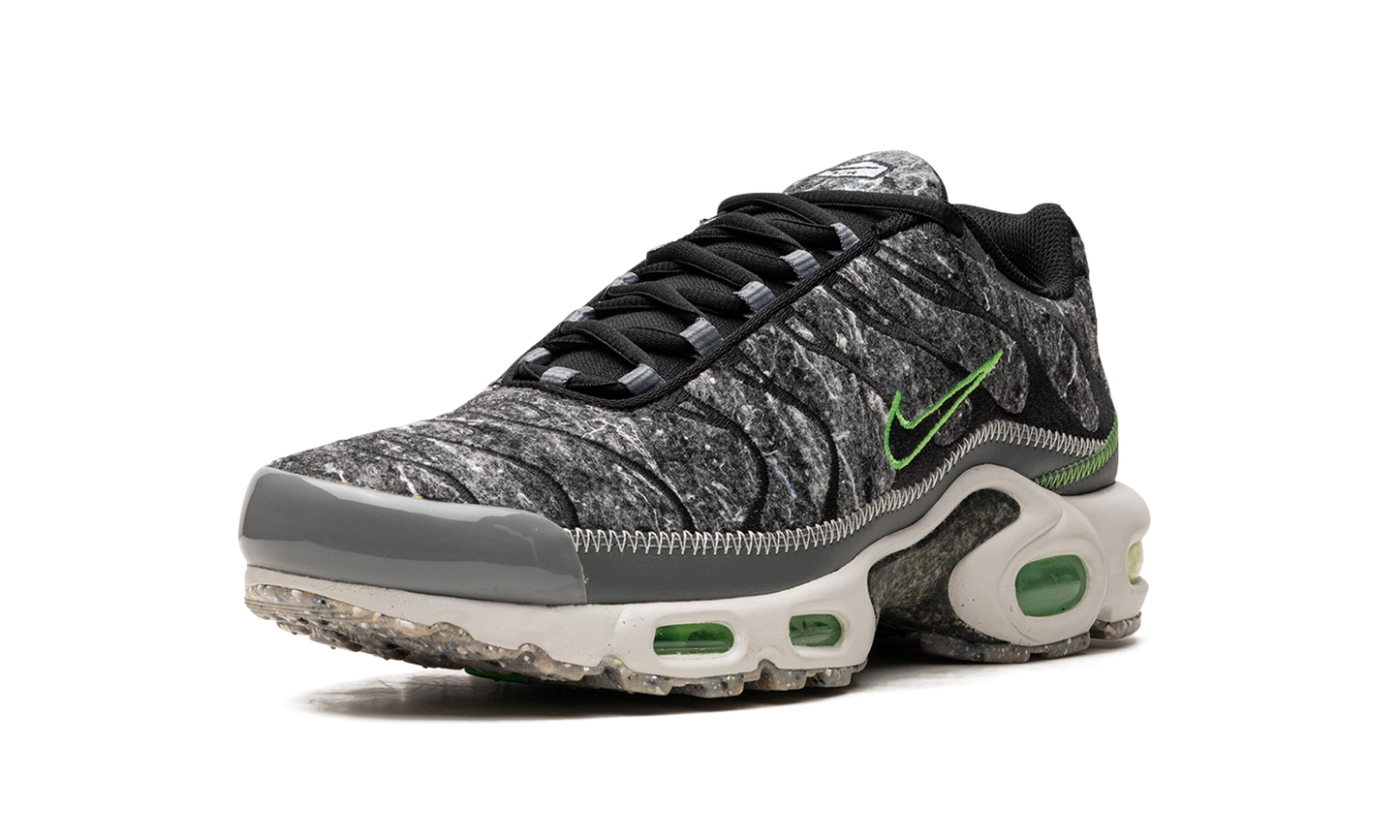 Nike Air Max Plus "Essential Crater Green" DA9326 001