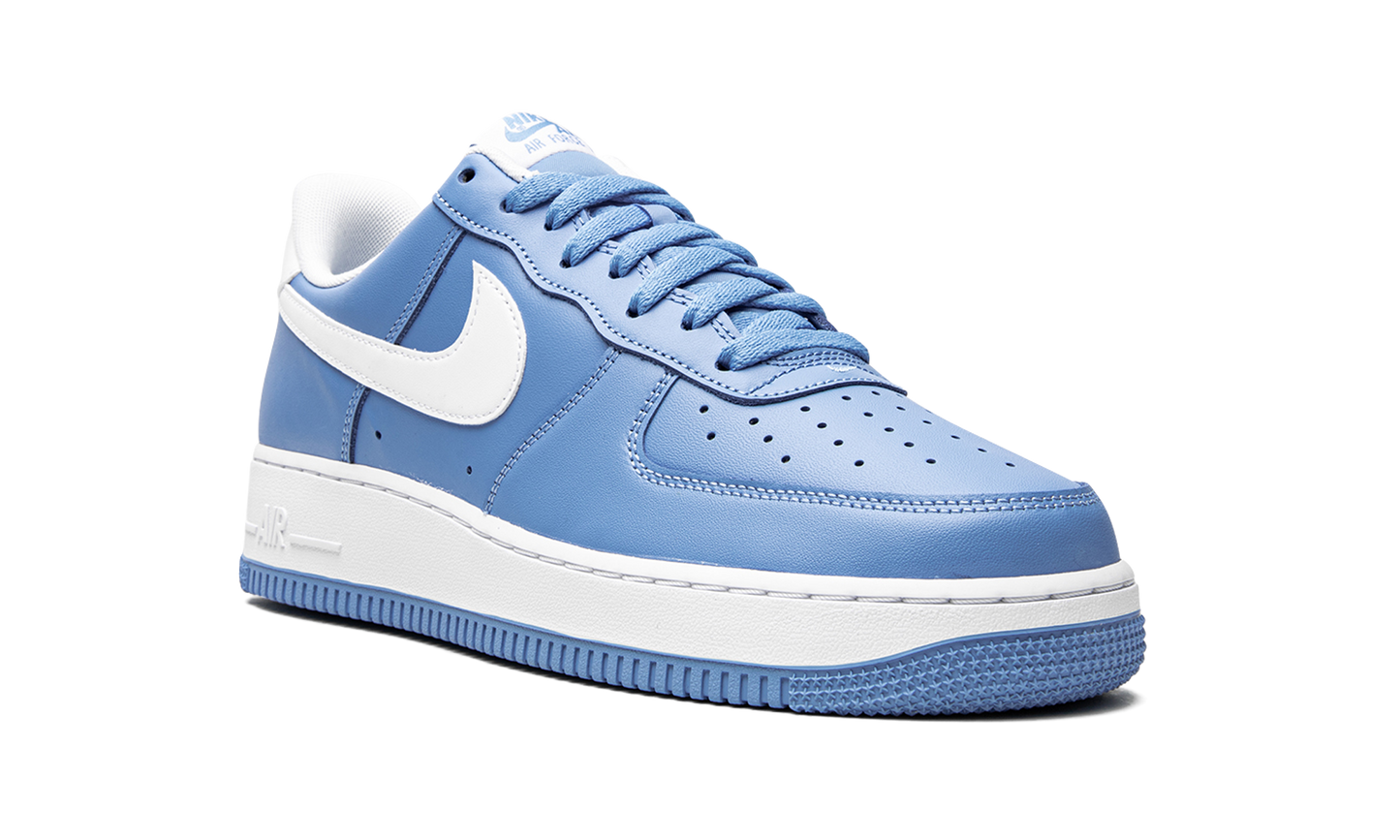 Nike AIR FORCE 1 '07 "UNC" DC2911 400