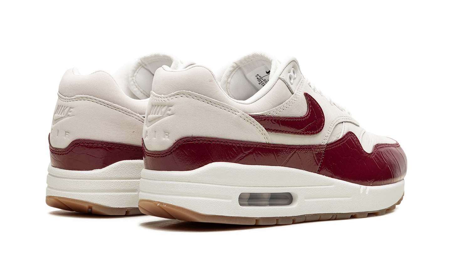 Nike AIR MAX 1 LX WMNS "Team Red" FJ3169 100