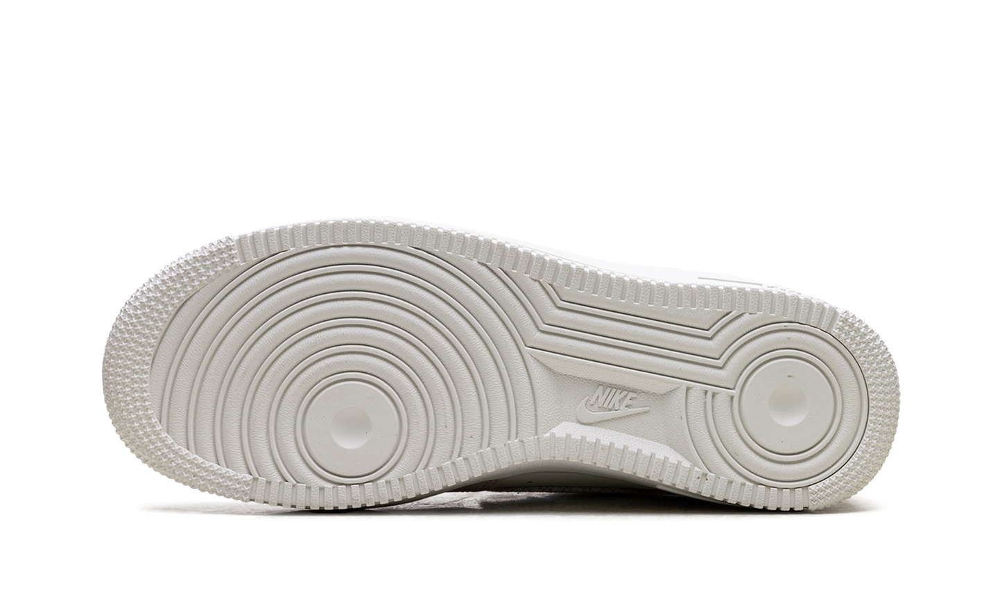Nike Air Force 1 Low WMNS Mushroom IB8874 111