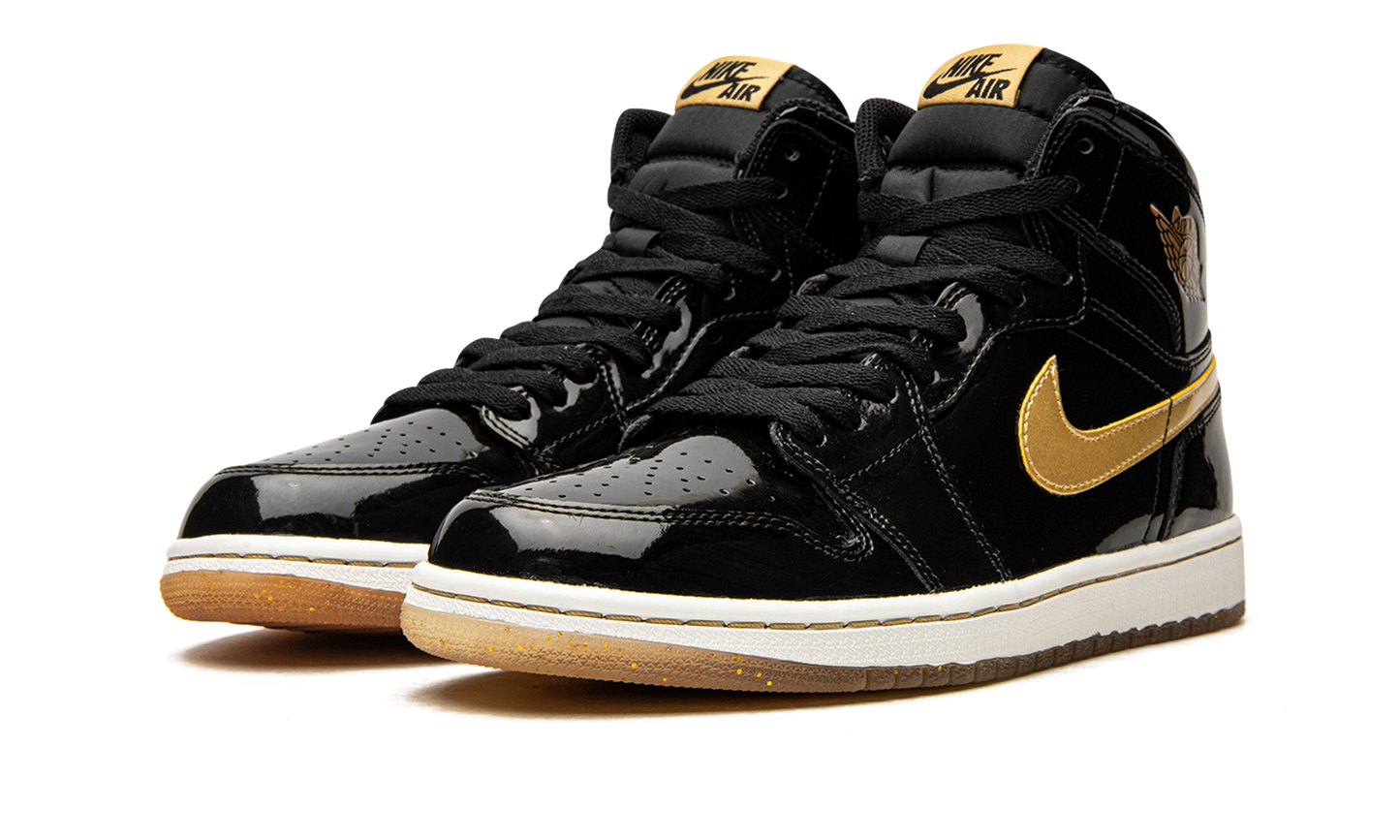 Air Jordan 1 Retro High OG Black/Metallic Gold 555088 019