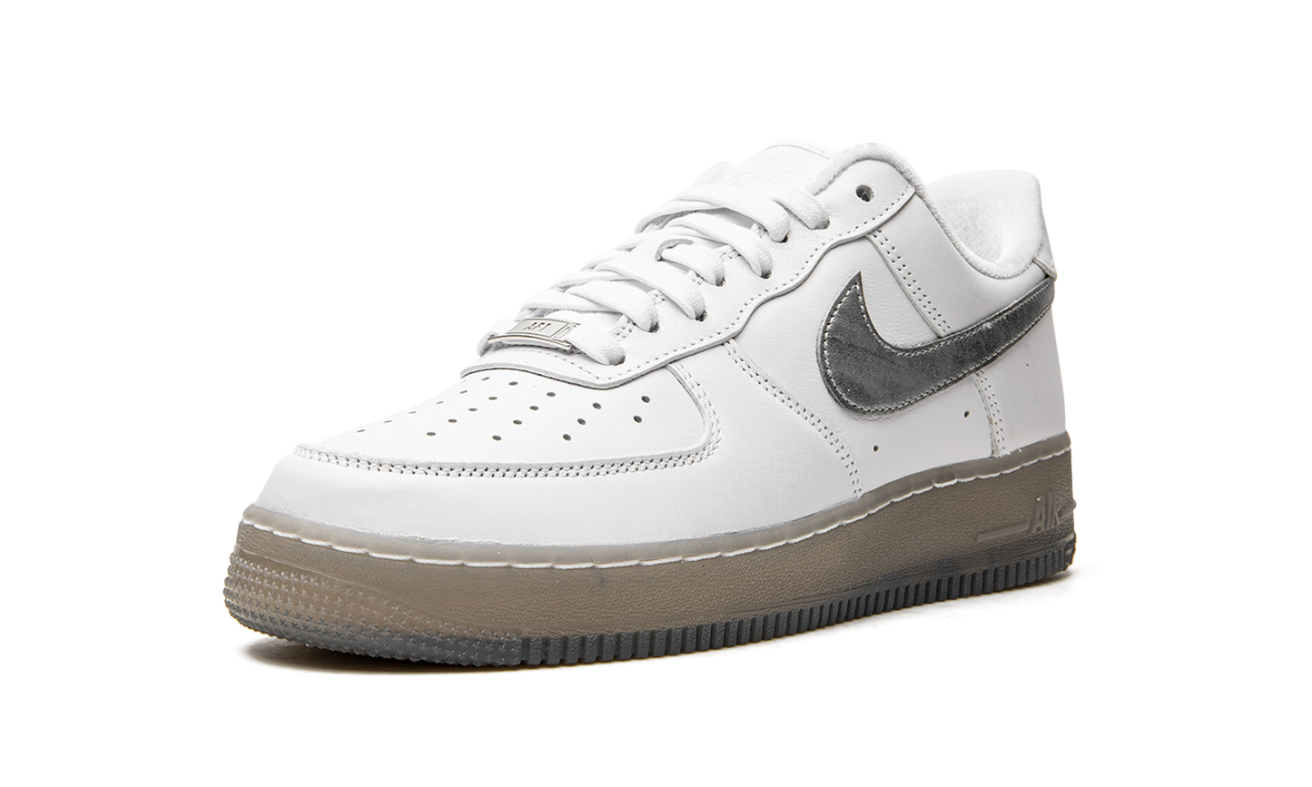 Nike Air Force 1 "White / Metallic Silver" DX3945 100
