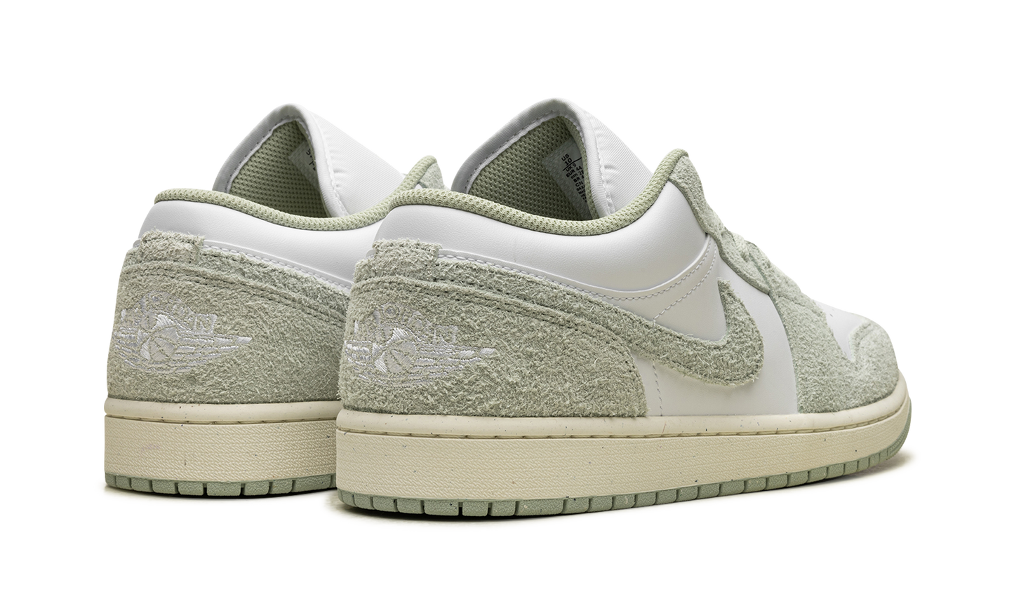 Air Jordan 1 Low SE Seafoam FN5214 131