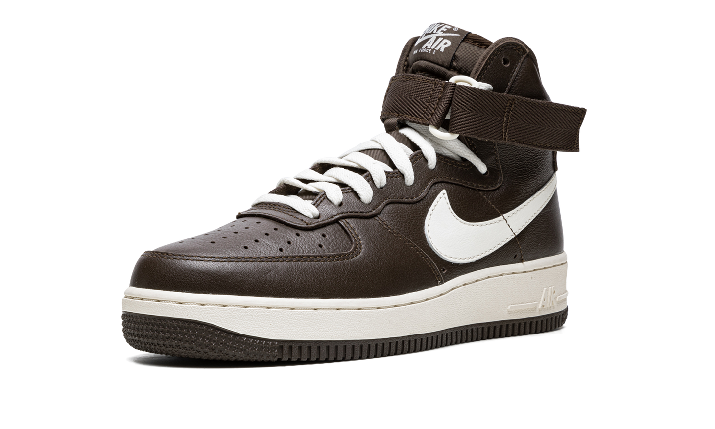 Nike Air Force 1 HI Retro QS 743546 200