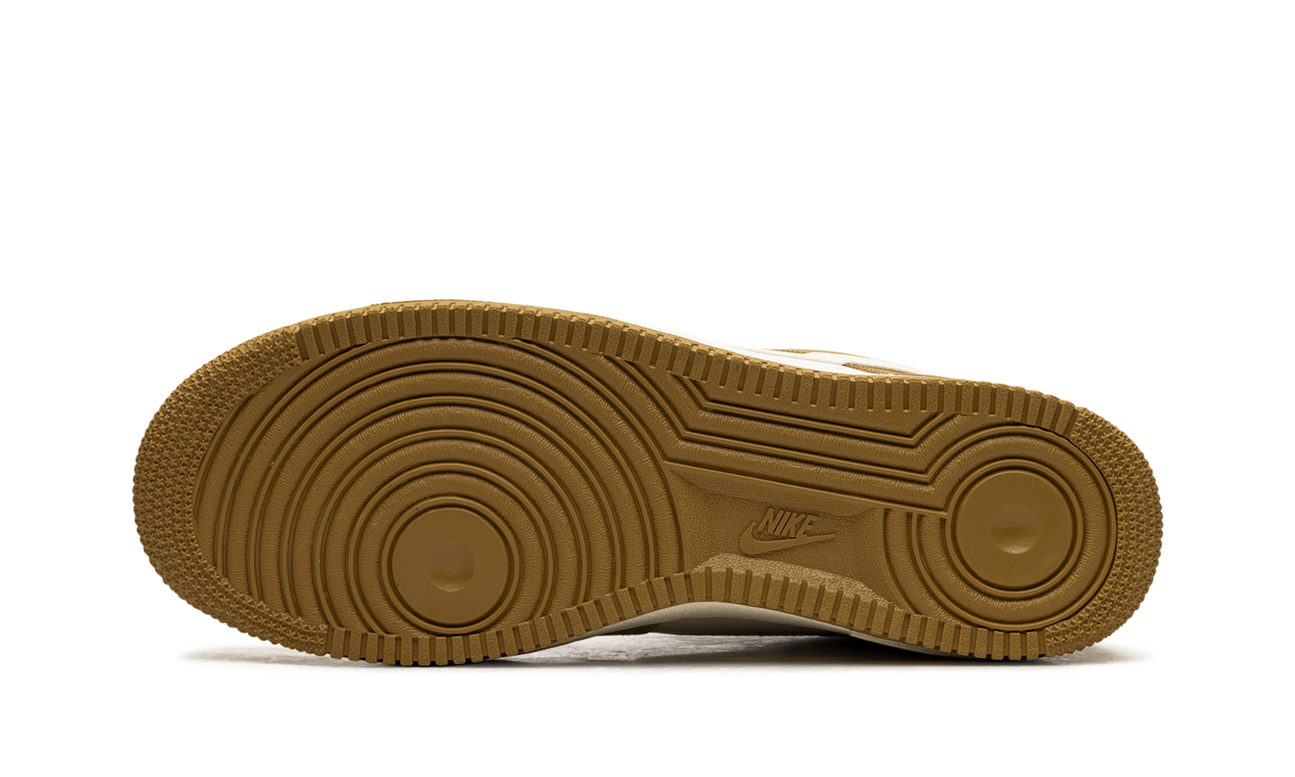 Nike Air Force 1 "Bronzine" FZ4034 716