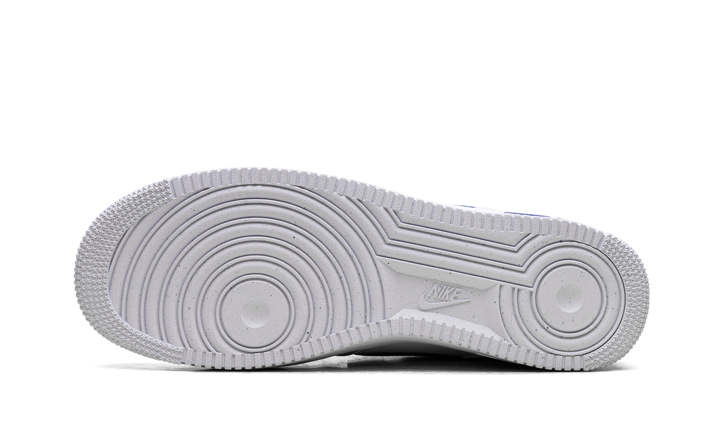 Nike Air Force 1 '07 LV8 "White Deep Royal Contrast Stitch" HQ2037 100