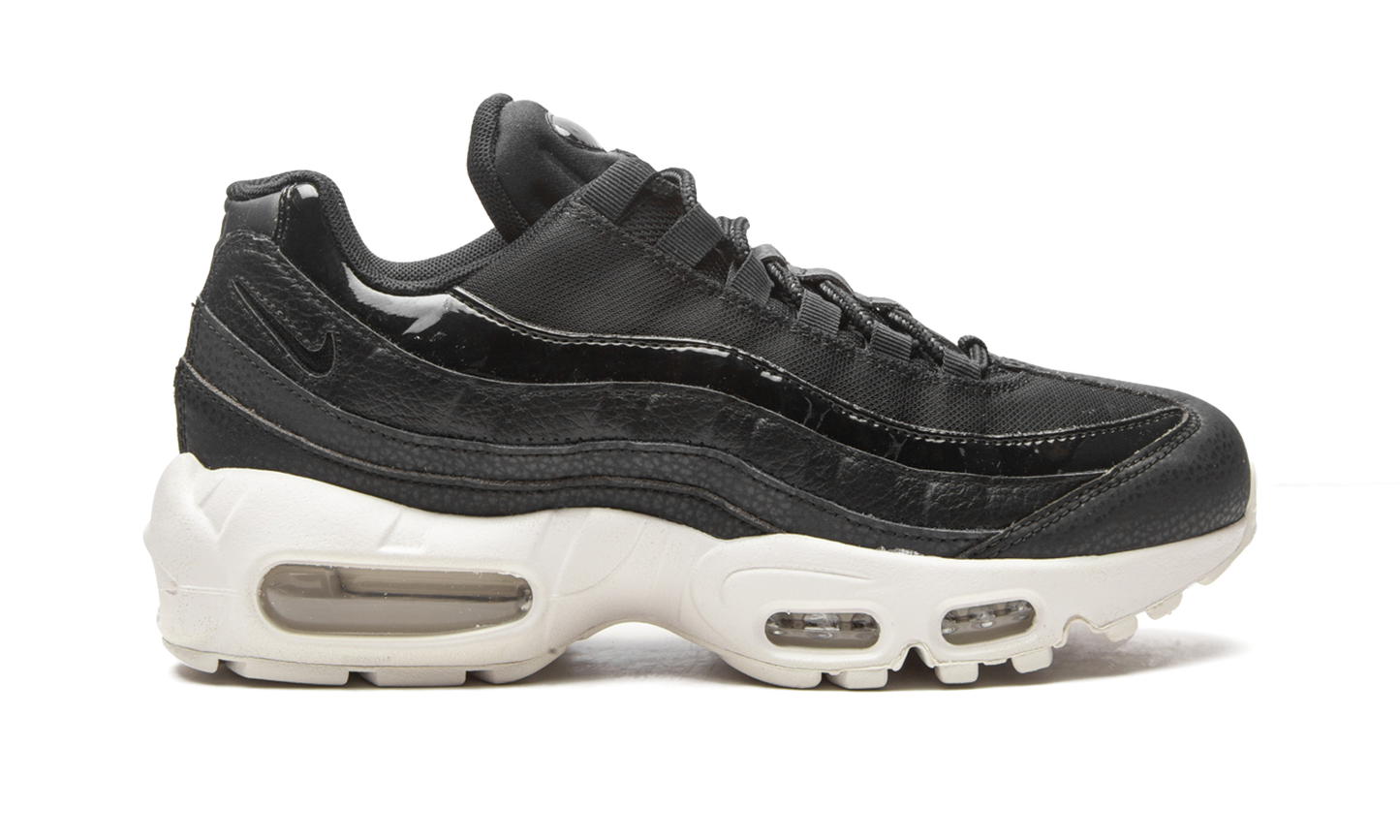 Nike AIR MAX 95 SE MNS WMNS AQ4138 001