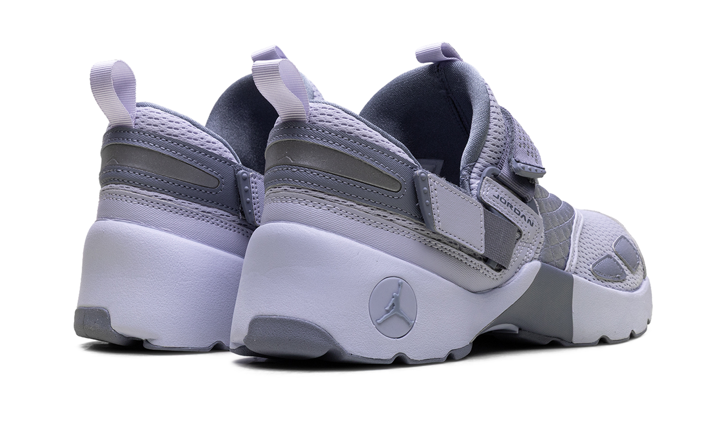 Air Jordan Trunner LX Wmns Ghost Ashen Slate HQ2164 010