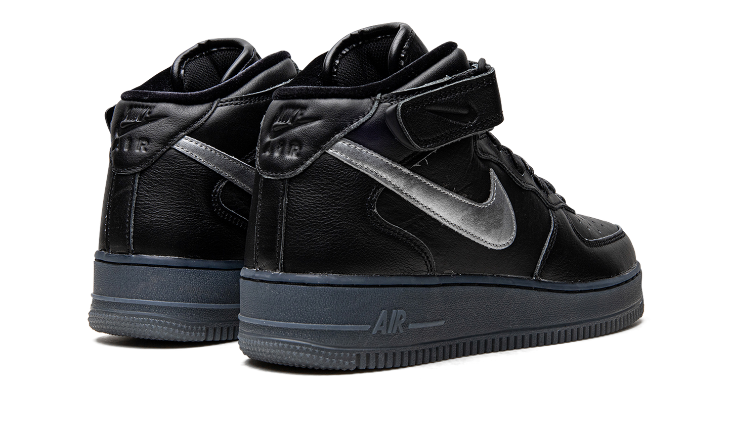 Nike Air Force 1 Mid "Black / Metallic Silver" DX3061 001