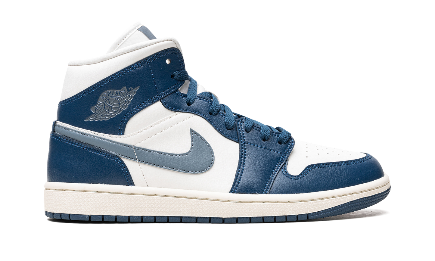 AIR JORDAN 1 MID WMNS French Blue BQ6472 414