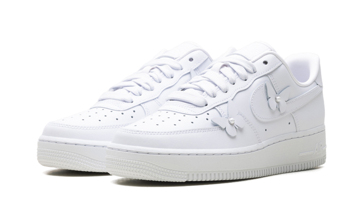 Nike Air Force 1 Low WMNS Butterfly White IH4480 100