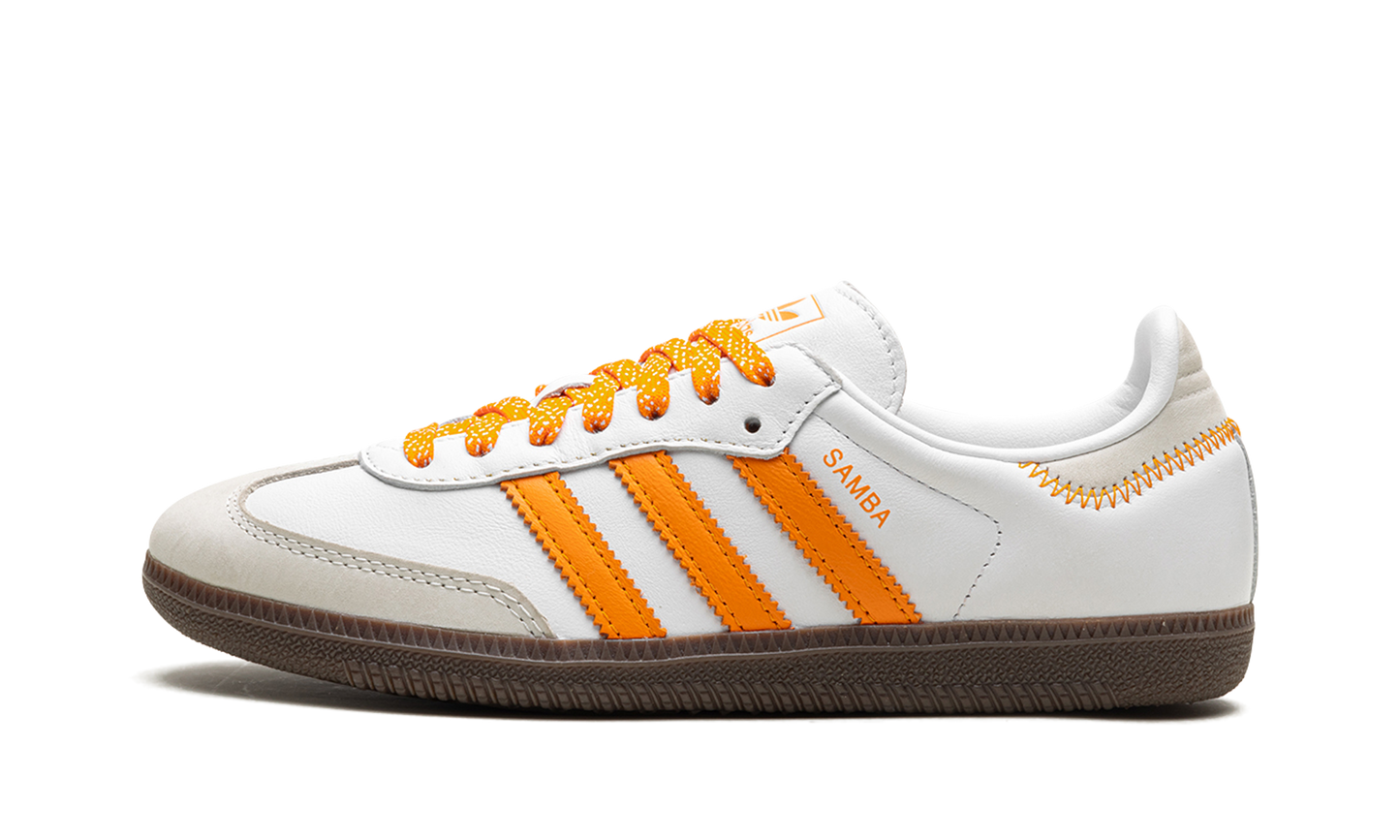 Adidas Samba OG WMNS "WHITE EQUIPMENT ORANGE" IE6521