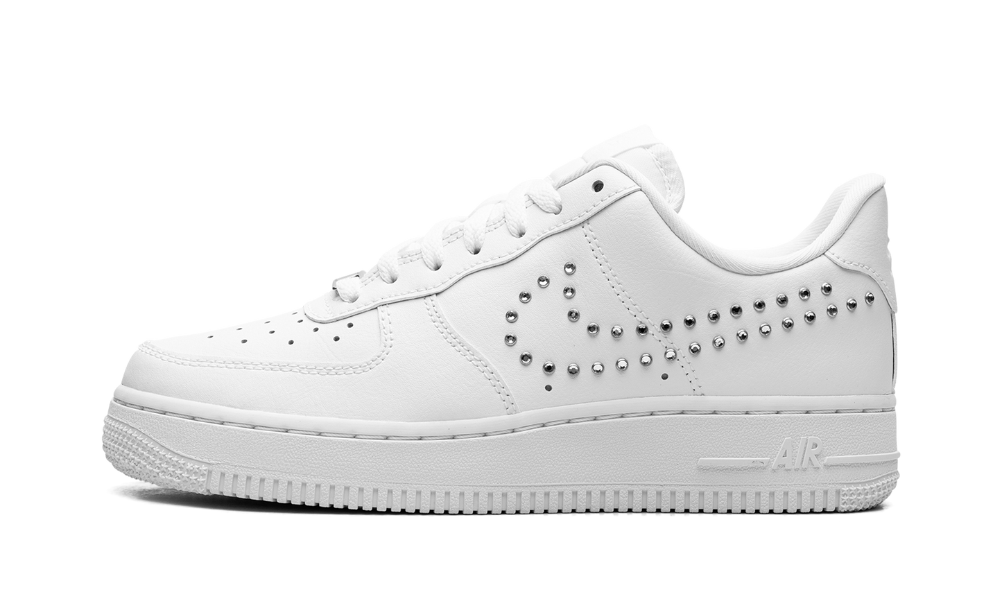 Nike AIR FORCE 1 LO WMNS White / Metallic Silver FQ8887 100