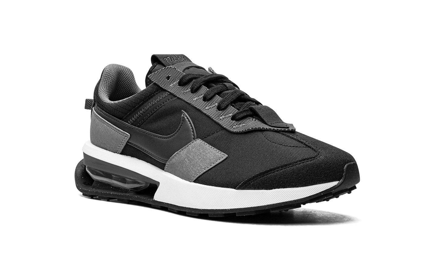 Nike Air Max Pre-Day "Iron Grey" DA4263 001