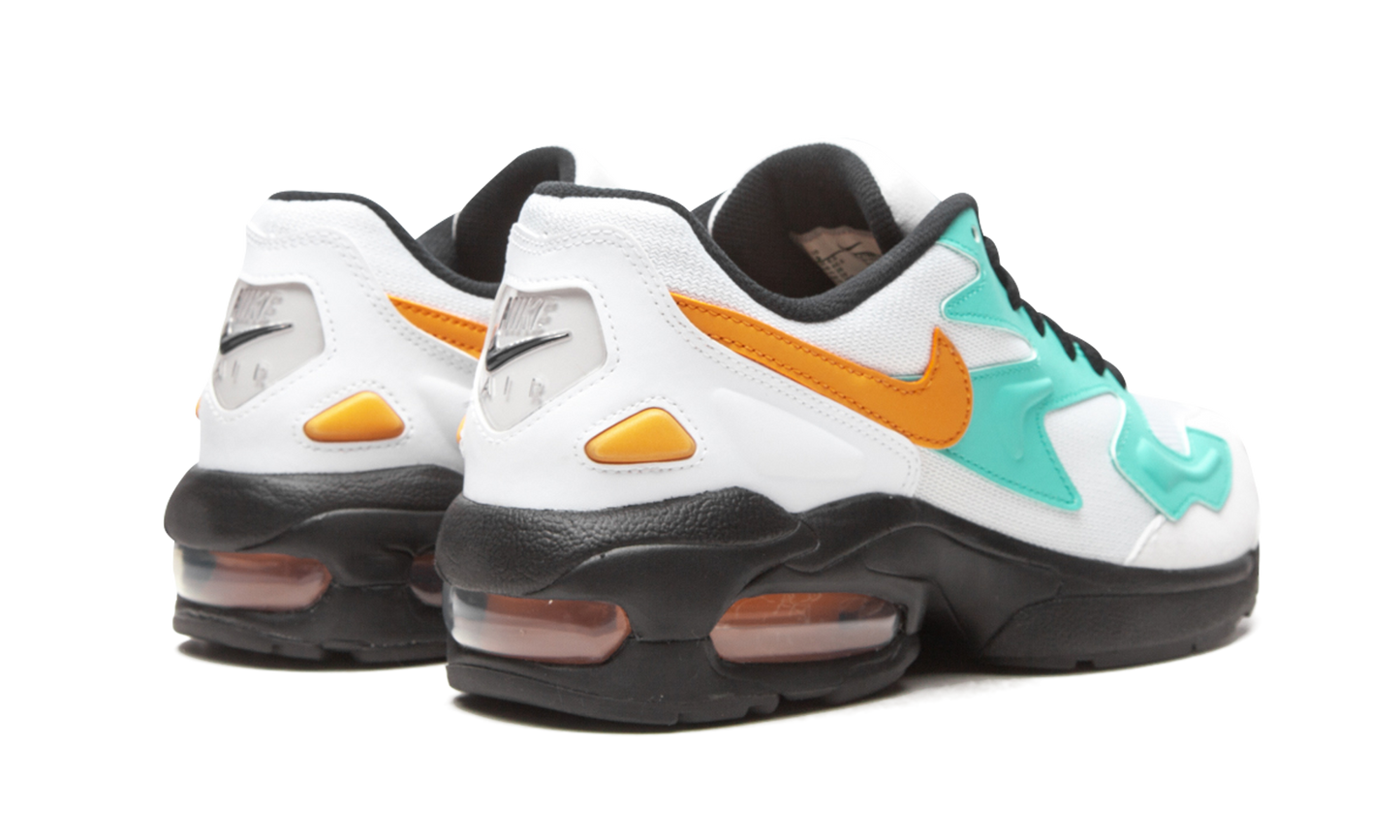 Nike AIR MAX 2 LIGHT WMNS CJ7980 100