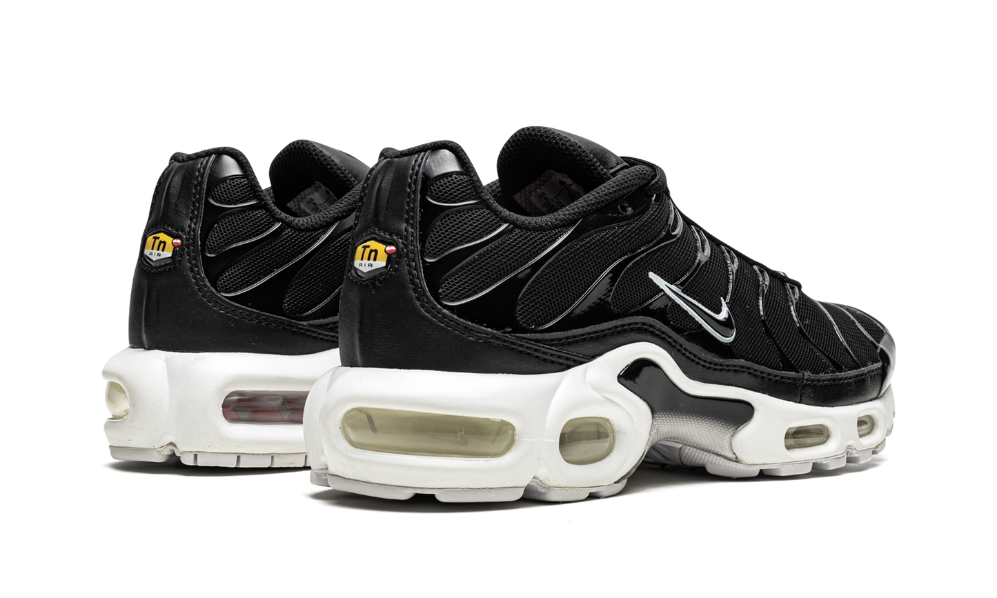 Nike AIR MAX PLUS MNS WMNS "Black / White" DM2362 001