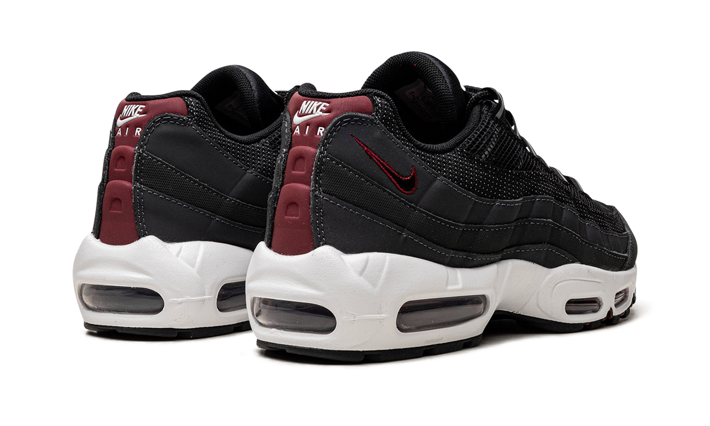 Nike Air Max 95 "Anthracite Team Red" DQ3982 001