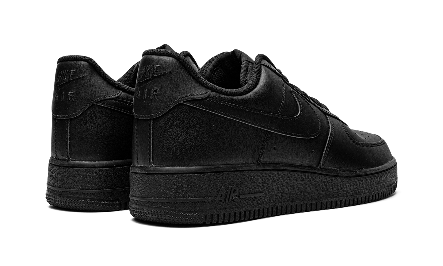 Nike Air Force 1 Low '07 "Triple Black" 315122 001