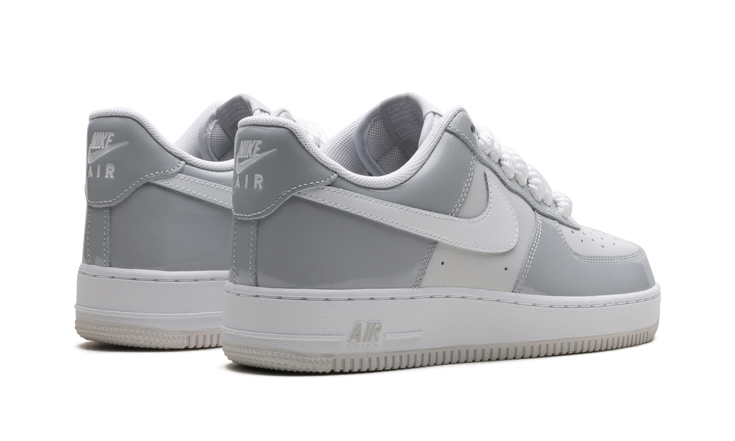 Nike Air Force 1 Low '07 LV8 "Wolf Grey Vast Grey" HV9405 001