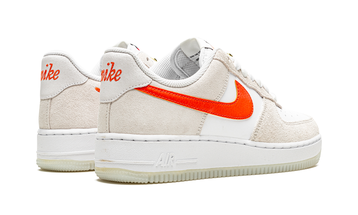 Nike AIR FORCE 1 '07 SE MNS WMNS First Use DA8302 101