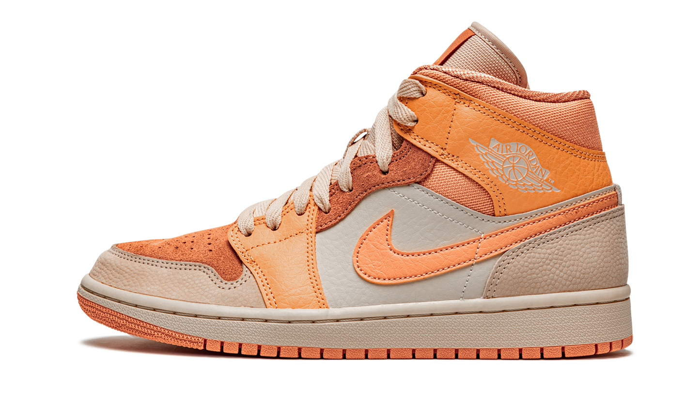 AIR JORDAN 1 MID WMNS Apricot DH4270 800