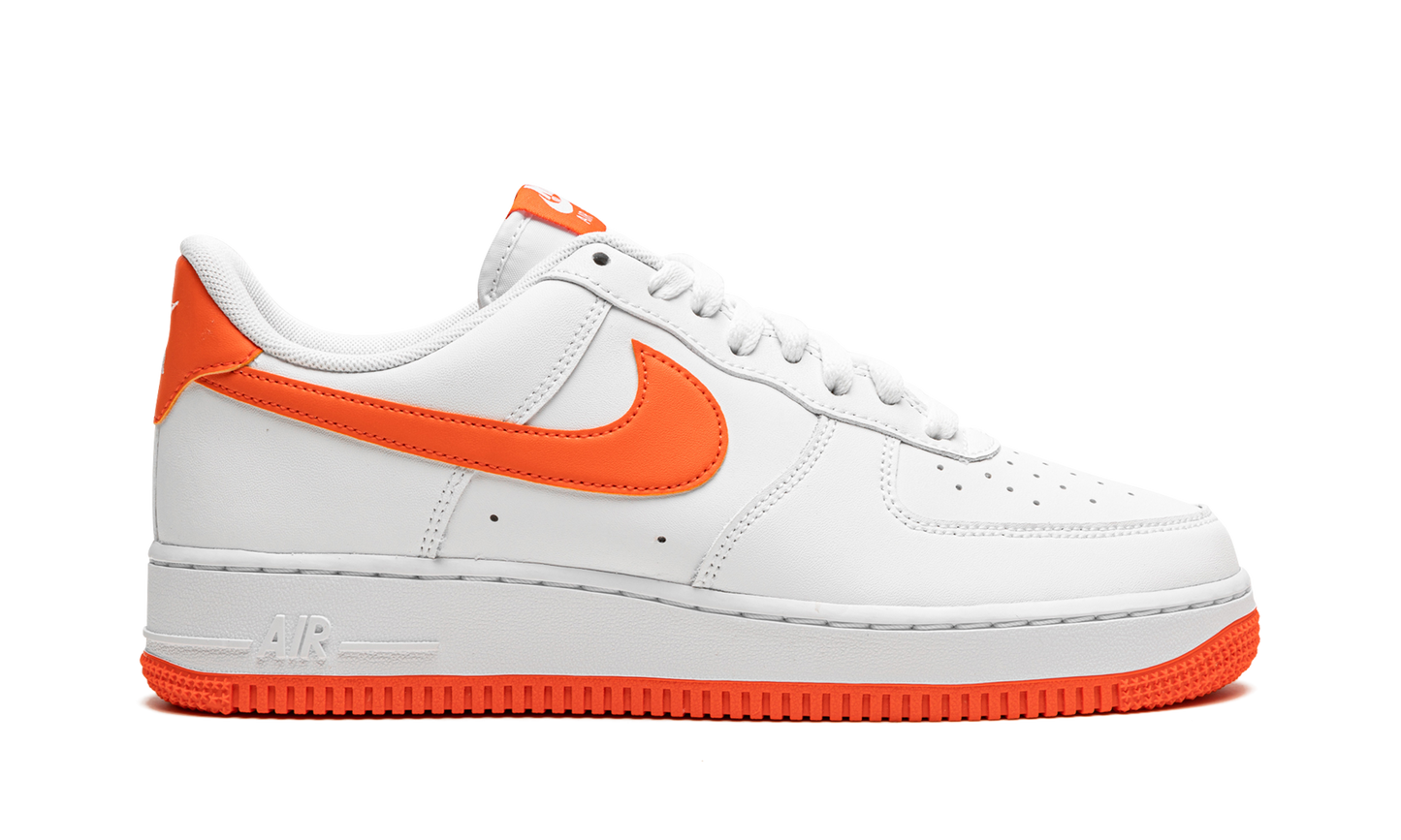 Nike Air Force 1 '07 "Team Orange" DC2911 101