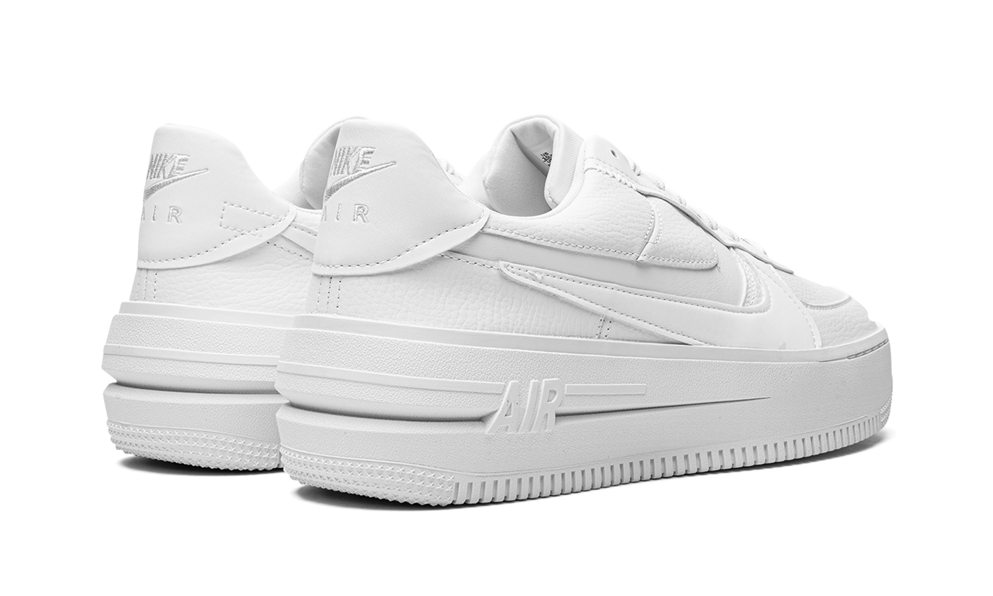 Nike AIR FORCE 1 PLT.AF.ORM MNS WMNS Triple-White DJ9946 100